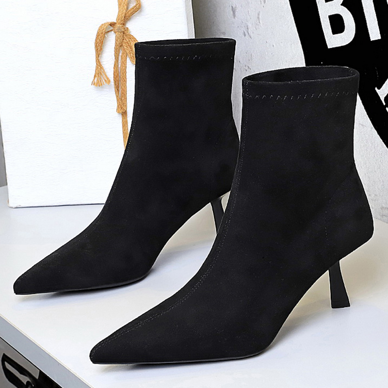 BIGTREE Shoes Retro Women's Bo - Shoe Tree ulasan dan harga