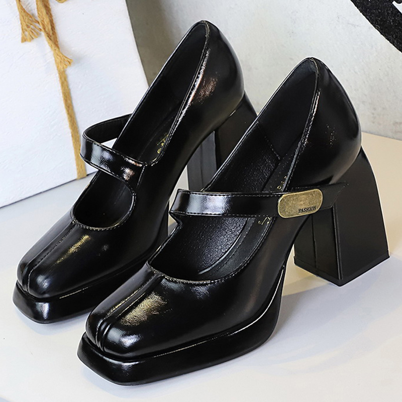 BIGTREE Shoes Retro Chunky Wom - Shoe Tree ulasan dan harga